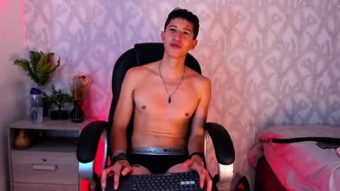 dorian_mystery online show from December 2024 07:21:01 AM