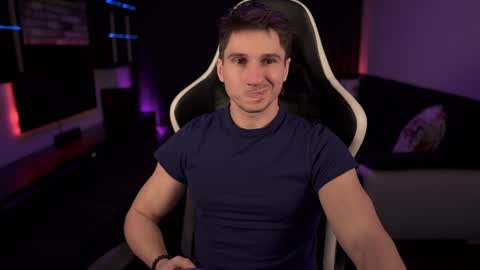 Snapshot of dorianreyes chatting on January 2025 10:19:01 PM Dorian Reyes online show from January 2025 10:19:01 PM