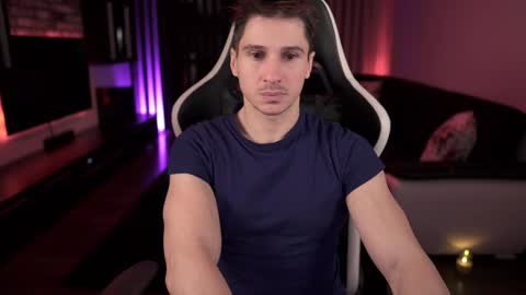 Snapshot of dorianreyes chatting on January 2025 10:26:01 PM Dorian Reyes online show from January 2025 10:26:01 PM