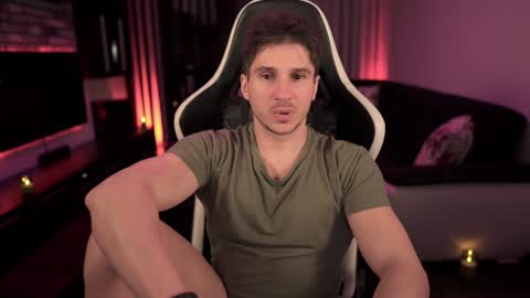 Snapshot of dorianreyes chatting on January 2025 11:12:02 PM Dorian Reyes online show from January 2025 11:12:02 PM