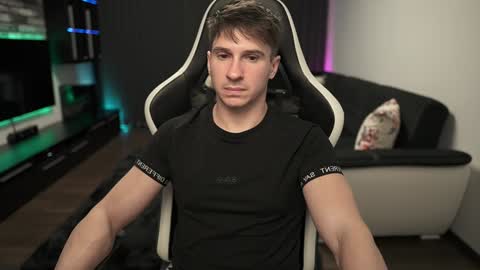 Snapshot of dorianreyes chatting on February 2025 12:43:02 AM Dorian Reyes online show from February 2025 12:43:02 AM