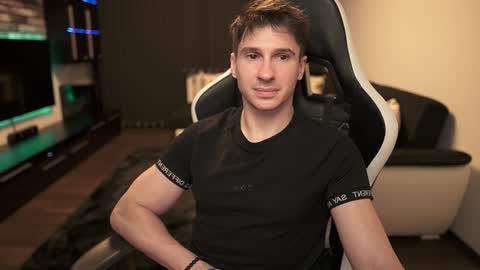 Snapshot of dorianreyes chatting on February 2025 03:48:01 AM Dorian Reyes online show from February 2025 03:48:01 AM