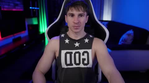 Snapshot of dorianreyes chatting on February 2025 10:43:02 PM Dorian Reyes online show from February 2025 10:43:02 PM