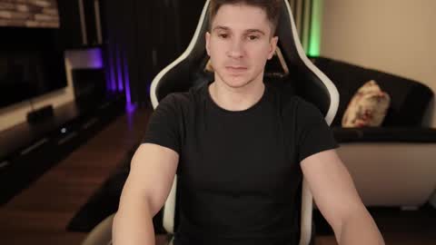 Snapshot of dorianreyes chatting on February 2025 01:43:02 AM Dorian Reyes online show from February 2025 01:43:02 AM