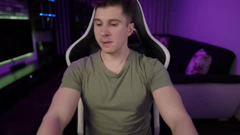 Snapshot of dorianreyes chatting on February 2025 02:29:02 AM Dorian Reyes online show from February 2025 02:29:02 AM