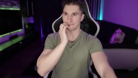 Snapshot of dorianreyes chatting on February 2025 11:14:02 PM Dorian Reyes online show from February 2025 11:14:02 PM