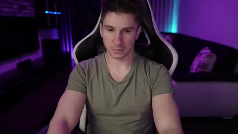 Snapshot of dorianreyes chatting on February 2025 11:09:01 PM Dorian Reyes online show from February 2025 11:09:01 PM