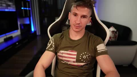 Snapshot of dorianreyes chatting on September 2025 09:16:02 PM Dorian Reyes online show from September 2025 09:16:02 PM