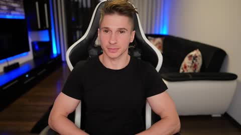 Snapshot of dorianreyes chatting on September 2025 09:50:01 PM Dorian Reyes online show from September 2025 09:50:01 PM