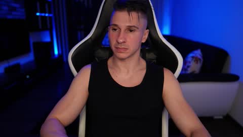 Snapshot of dorianreyes chatting on September 2025 12:27:01 AM Dorian Reyes online show from September 2025 12:27:01 AM