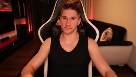 Snapshot of dorianreyes chatting on October 2025 10:41:01 PM Dorian Reyes online show from October 2025 10:41:01 PM