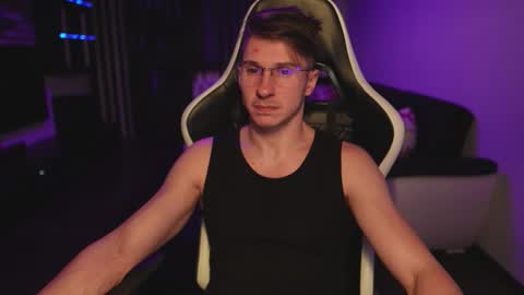 Snapshot of dorianreyes chatting on November 2025 02:33:01 AM Dorian Reyes online show from November 2025 02:33:01 AM