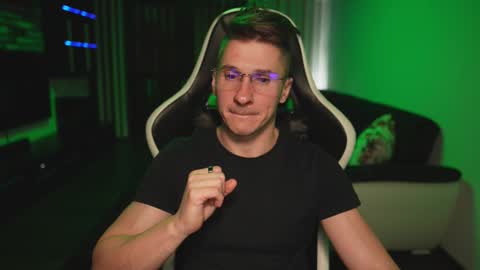 Snapshot of dorianreyes chatting on November 2025 12:52:02 AM Dorian Reyes online show from November 2025 12:52:02 AM