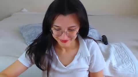 Snapshot of dorotty_ chatting on October 2025 04:54:01 AM Your Dorotty online show from October 2025 04:54:01 AM