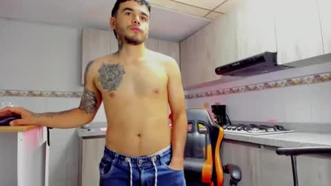 Dostyn For U online show from September 2025 01:00:01 PM