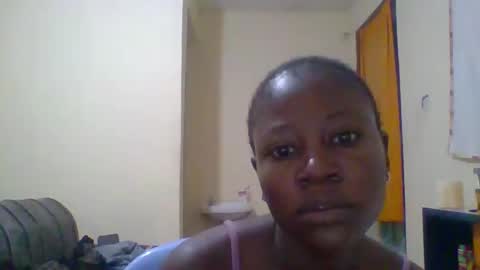 Snapshot of dottletop chatting on February 2025 03:43:02 AM dottletop online show from February 2025 03:43:02 AM