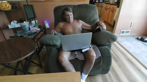 Snapshot of doubletrouble59 chatting on October 2025 06:27:02 PM Double Trouble online show from October 2025 06:27:02 PM