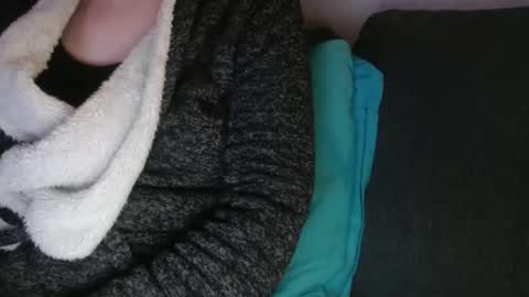 Douce Elsa online show from January 2025 06:41:02 PM