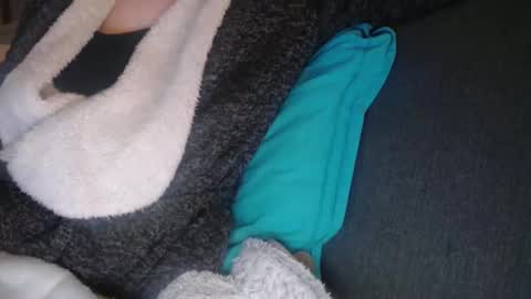 Douce Elsa online show from January 2025 08:58:02 PM