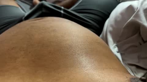 Snapshot of down4hairy chatting on December 2024 11:29:02 AM down4hairy online show from December 2024 11:29:02 AM