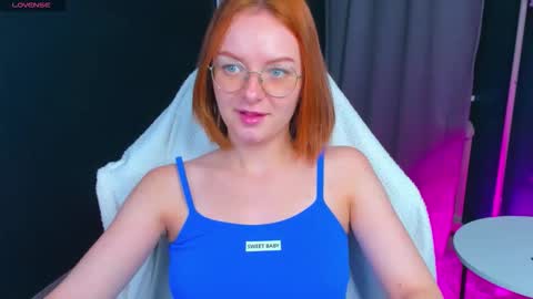 dr_catalina online show from September 2025 10:31:01 PM