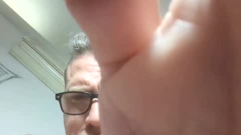 Snapshot of dragonred221 chatting on October 2025 03:26:02 AM dragonred221 online show from October 2025 03:26:02 AM