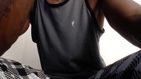 Snapshot of drake_brown_23 chatting on November 2025 02:30:01 PM Drake 23 online show from November 2025 02:30:01 PM