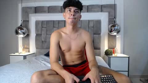 drakecollinss online show from February 2025 02:07:02 AM