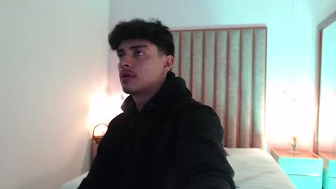 drakecollinss online show from September 2025 12:04:01 AM