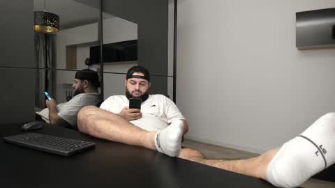 Snapshot of dravenpeak chatting on November 2025 07:47:02 PM DravenPeak online show from November 2025 07:47:02 PM