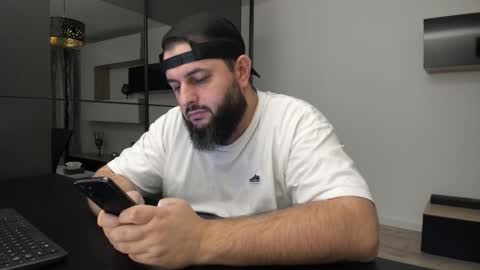 Snapshot of dravenpeak chatting on November 2025 04:29:02 PM DravenPeak online show from November 2025 04:29:02 PM