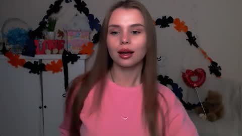 Mari online show from November 2025 06:47:02 AM