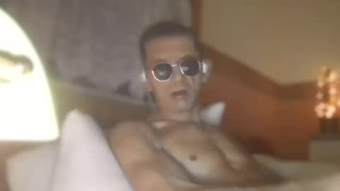 Dreambob online show from October 2025 11:54:02 PM