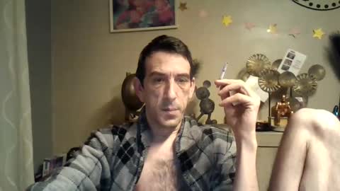 Snapshot of dreamguy38 chatting on January 2025 04:54:02 AM dreamguy38 online show from January 2025 04:54:02 AM