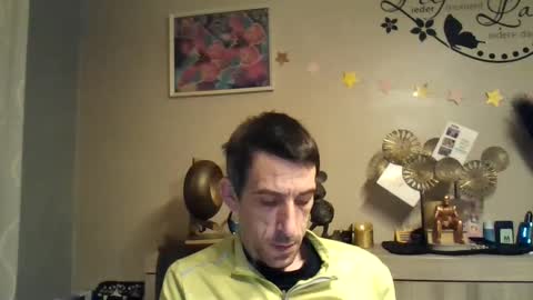 Snapshot of dreamguy38 chatting on January 2025 03:09:02 AM dreamguy38 online show from January 2025 03:09:02 AM