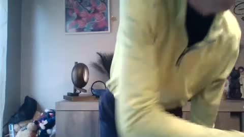 Snapshot of dreamguy38 chatting on February 2025 10:20:02 AM dreamguy38 online show from February 2025 10:20:02 AM