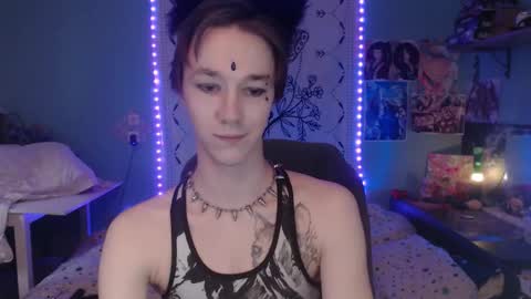 Snapshot of dreammaker_ chatting on October 2025 01:42:02 PM Yukichi online show from October 2025 01:42:02 PM