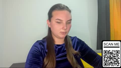 Snapshot of dreamyblushfairy chatting on September 2025 02:33:02 PM Mila online show from September 2025 02:33:02 PM