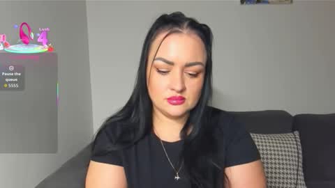 Snapshot of dreamyhousewife1 chatting on November 2025 04:22:01 PM dreamyhousewife1 online show from November 2025 04:22:01 PM