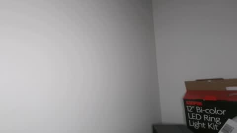 Snapshot of dripbliss chatting on December 2024 02:55:01 PM Dripbliss online show from December 2024 02:55:01 PM