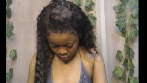 Snapshot of dripqueenx chatting on September 2025 11:06:02 PM linda online show from September 2025 11:06:02 PM