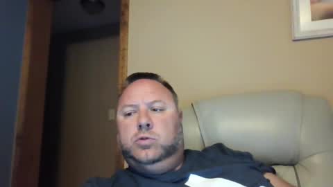 Snapshot of drow0909 chatting on October 2025 11:29:01 AM Drow online show from October 2025 11:29:01 AM