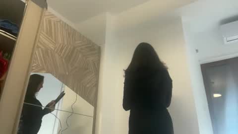 Snapshot of drresa chatting on October 2025 06:13:02 AM Dr. Resa online show from October 2025 06:13:02 AM