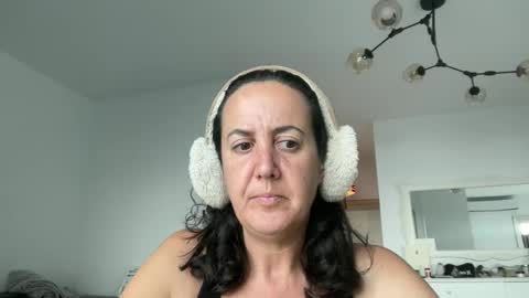 Snapshot of drresa chatting on October 2025 06:14:02 AM Dr. Resa online show from October 2025 06:14:02 AM