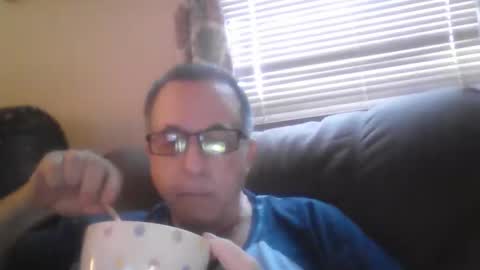 Snapshot of drthick1224 chatting on October 2025 09:38:01 PM drthick1224 online show from October 2025 09:38:01 PM