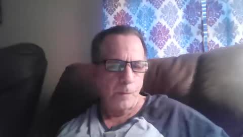 Snapshot of drthick1224 chatting on October 2025 01:26:02 PM drthick1224 online show from October 2025 01:26:02 PM