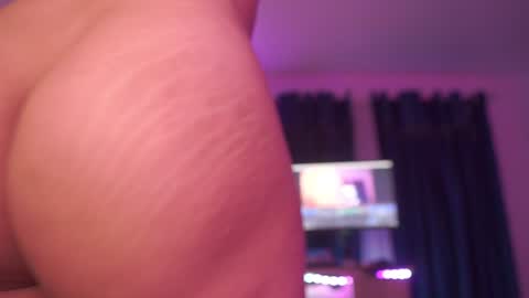 Trixy  Latex Doll online show from December 2024 08:11:02 AM