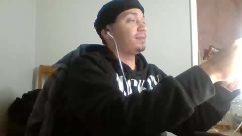 Snapshot of dubz07 chatting on December 2024 02:09:01 PM dubz07 online show from December 2024 02:09:01 PM