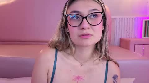 Victoria online show from October 2025 12:00:02 AM