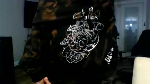 Snapshot of duke_lordly chatting on March 2025 03:13:01 AM duke_lordly online show from March 2025 03:13:01 AM